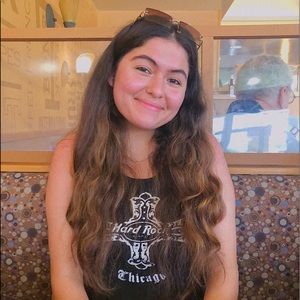 Meet your Posher, Kimberly